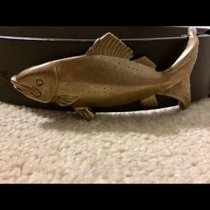 Vineyard Vines Fish Leather Belt